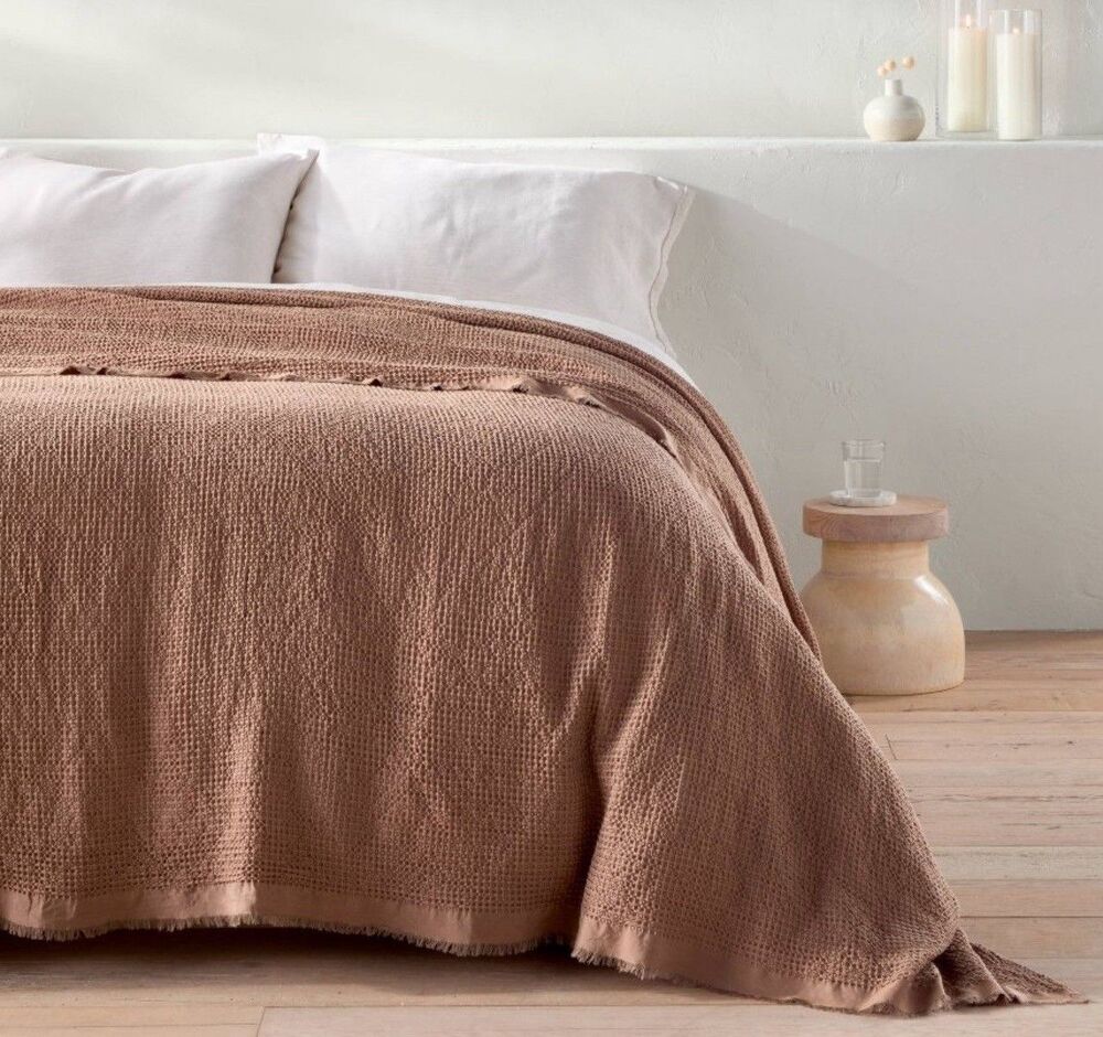 Full/Queen Textured Waffle Coverlet Brown - Casaluna